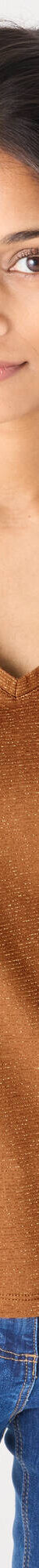 T-shirt col V, maille fantaisie brillante (noisette) T-shirt col V, maille fantaisie brillante (noisette)